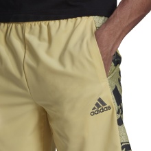 adidas Leisure Sports Shorts Essentials BrandLove Woven Shorts yellow Men